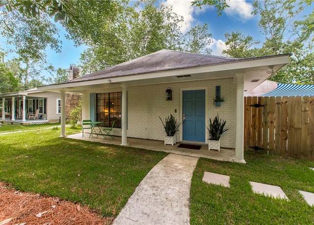 Property at 219 W 14th Ave, Covington, LA 70433, 2 beds, 1 bath