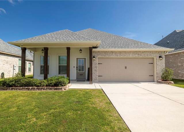 Property at 609 Haaswood Ln, Slidell, LA 70458, 4 beds, 2 baths