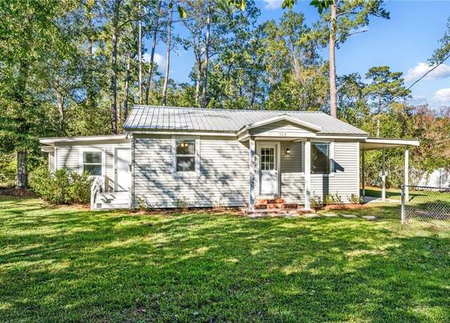 Property at 524 E 35th Ave, Covington, LA 70433, 4 beds, 2 baths
