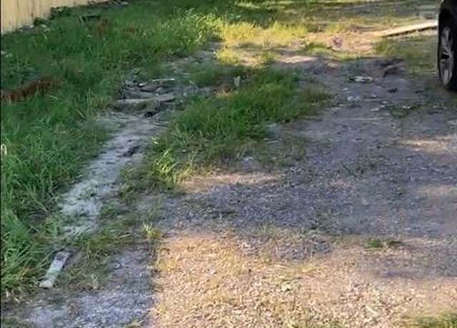 Property at 4920 Clara St, New Orleans, LA 70115