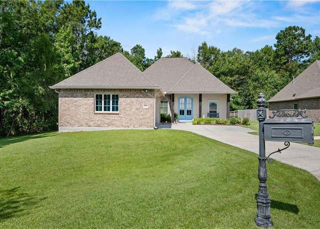 Property at 39679 Dockside Dr, Ponchatoula, LA 70454, 3 beds, 2.5 baths