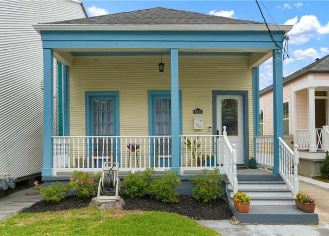Property at 8231 Hickory St, New Orleans, LA 70118, 3 beds, 2.5 baths