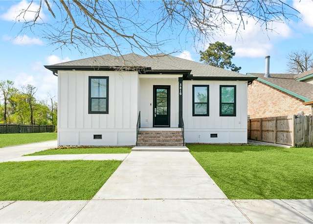 Property at 3416 Acorn Dr, Violet, LA 70092, 4 beds, 2 baths