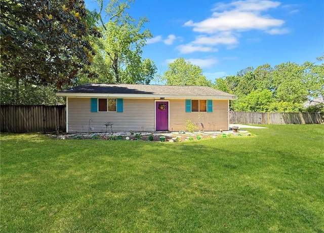 Property at 58207 Jefferson Ave, Slidell, LA 70460, 2 beds, 1.5 baths