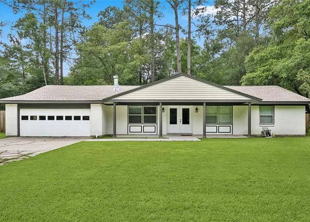 Property at 11 Karen Dr, Covington, LA 70433, 3 beds, 2 baths