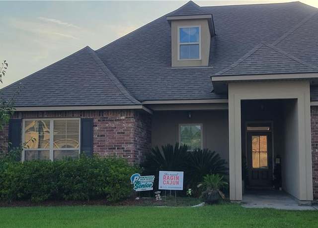Property at 42285 Broderick Ave, Ponchatoula, LA 70454, 4 beds, 2 baths