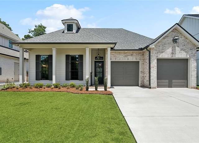 Property at 1161 Delta Ln, Covington, LA 70433, 4 beds, 2.5 baths