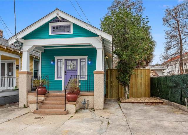 Property at 639 N Pierce St, New Orleans, LA 70119, 2 beds, 1 bath