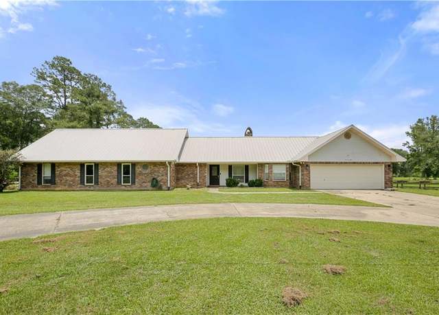 Property at 51120 Highway 1063 Hwy, Independence, LA 70443, 5 beds, 3 baths