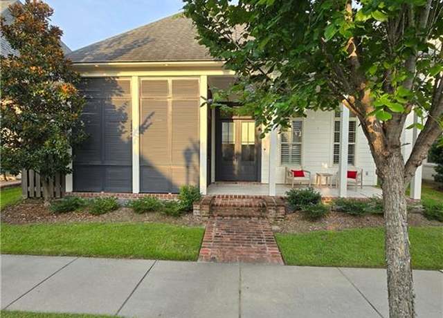 Property at 10723 Turning Leaf Dr, Baton Rouge, LA 70810, 3 beds, 2.5 baths
