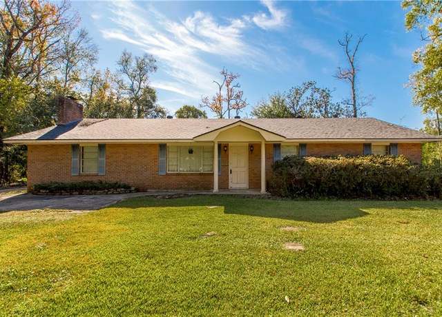 Property at 20478 Old Covington Hwy, Hammond, LA 70403, 3 beds, 2 baths