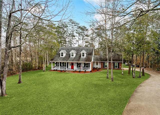 Property at 205 Evergreen Ct, Pearl River, LA 70452, 4 beds, 2.5 baths