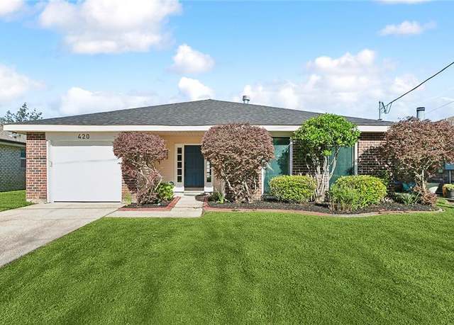 Property at 420 Park Ridge Dr, River Ridge, LA 70123, 3 beds, 2 baths