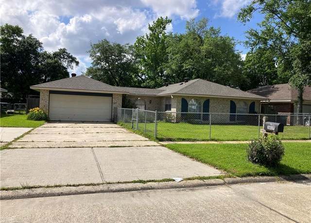 Property at 3837 Coventry St, Slidell, LA 70458, 3 beds, 2 baths