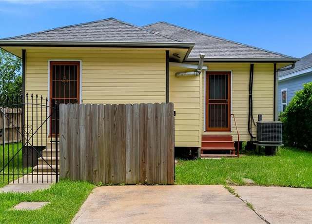 Property at 5328 Eastern St, New Orleans, LA 70122, 4 beds, 2 baths