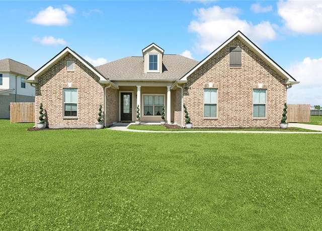 Property at 9563 W Kayla Ln, Waggaman, LA 70094, 4 beds, 2 baths