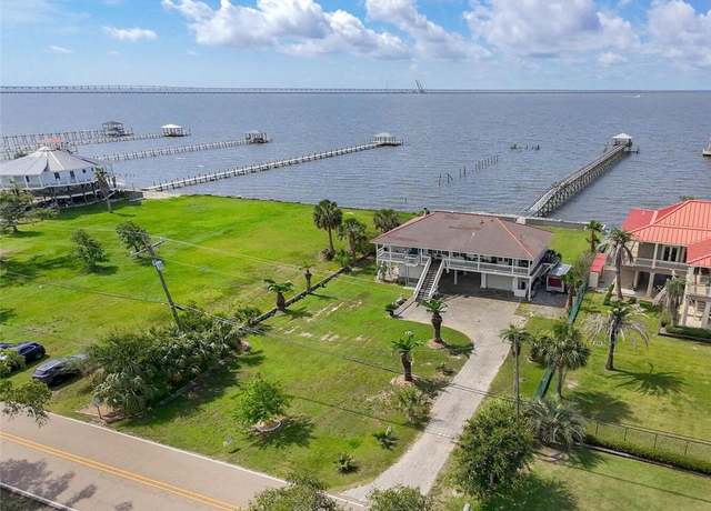 Property at 329 Carr Dr, Slidell, LA 70458, 2 beds, 2 baths