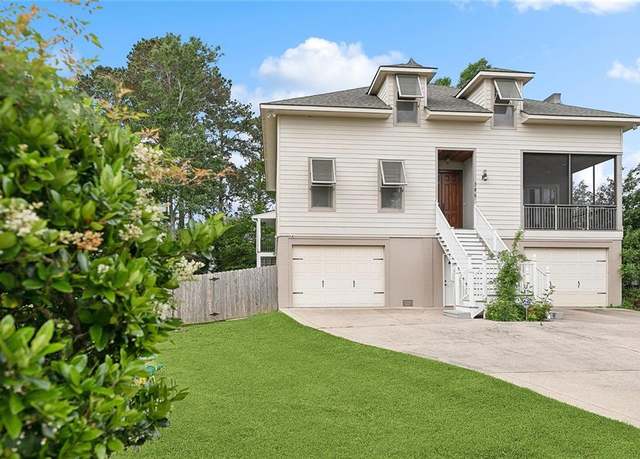 Property at 386 Marina Blvd, Mandeville, LA 70471, 3 beds, 4.5 baths