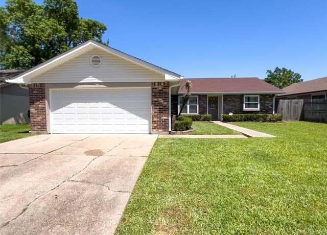 Property at 2744 Chenier St, Marrero, LA 70072, 3 beds, 2 baths