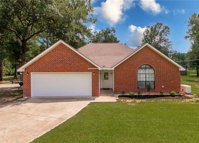 Property at 14024 Wadesboro Rd, Ponchatoula, LA 70454, 3 beds, 2 baths