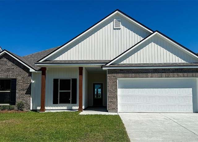 Property at 5428 Wake Reserve Rd, Slidell, LA 70461, 4 beds, 3 baths