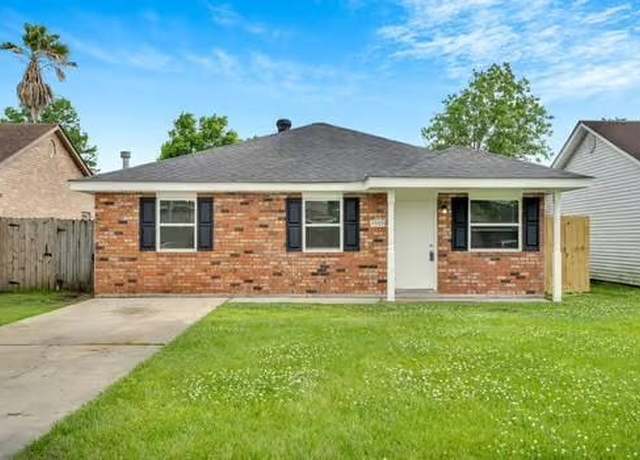 Property at 5909 N Oak Dr, Marrero, LA 70072, 3 beds, 2 baths