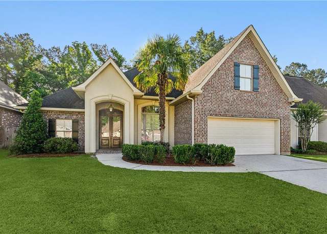 Property at 400 Brown Thrasher Loop, Madisonville, LA 70447, 3 beds, 2 baths