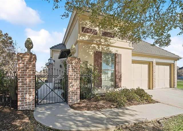 Property at 532 Snead Ct, Slidell, LA 70458, 3 beds, 2 baths