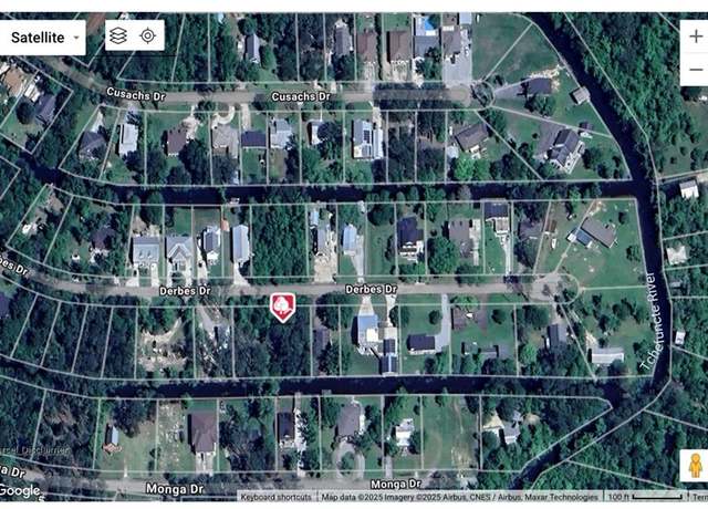 Property at 153A Derbes Dr, Covington, LA 70433