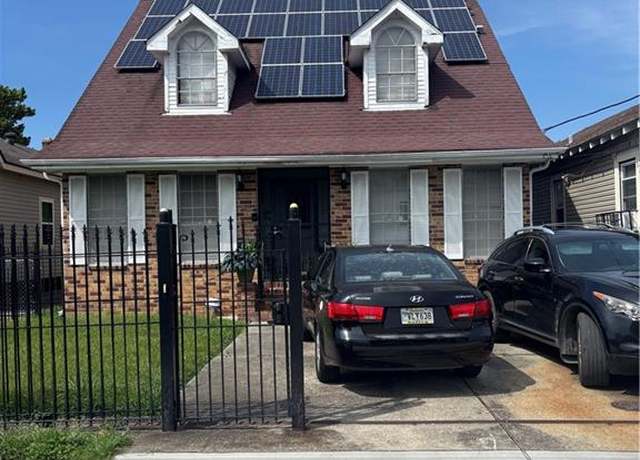 Property at 3139 N Prieur St, New Orleans, LA 70117, 3 beds, 2.5 baths
