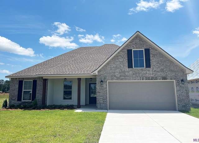 Property at 1449 Zachery Ct, Covington, LA 70435, 4 beds, 2 baths