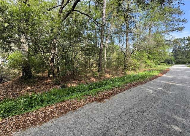 Property at 30173 Nina Dr, Lacombe, LA 70445