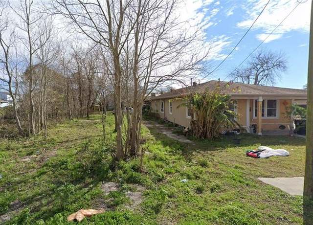 Property at 1633 Tricou St, New Orleans, LA 70117
