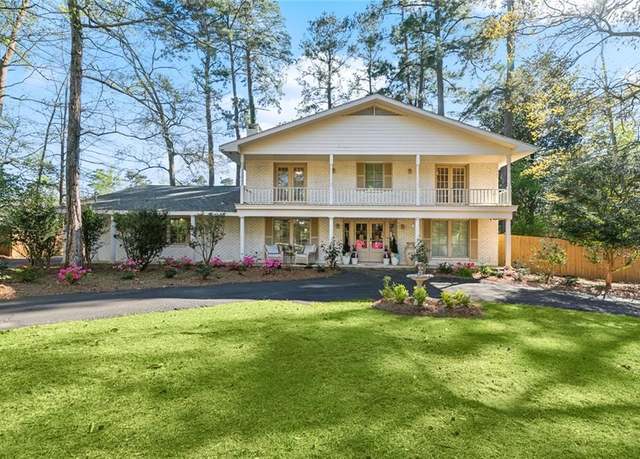 Property at 163 Tchefuncte Dr, Covington, LA 70433, 5 beds, 4.5 baths