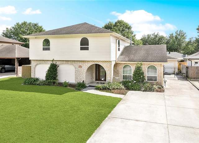 Property at 9108 Ormond Pl, River Ridge, LA 70123, 4 beds, 2.5 baths