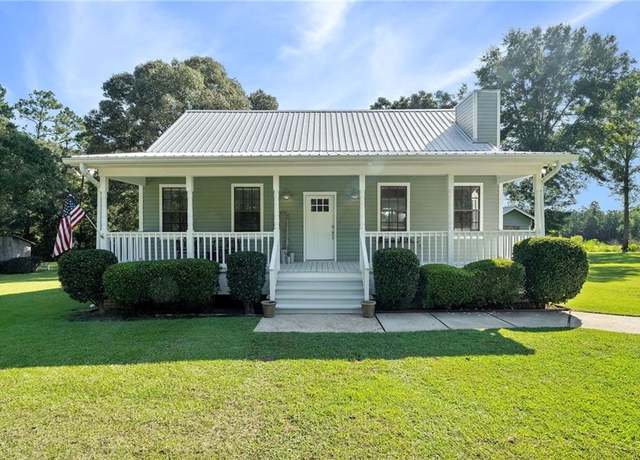 Property at 81434 Katie Ln, Bush, LA 70431, 3 beds, 2 baths