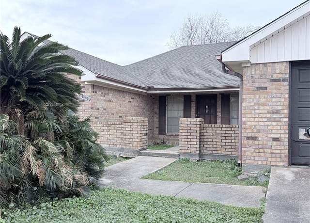 Property at 4103 Saint Elizabeth Dr, Kenner, LA 70065, 3 beds, 2 baths