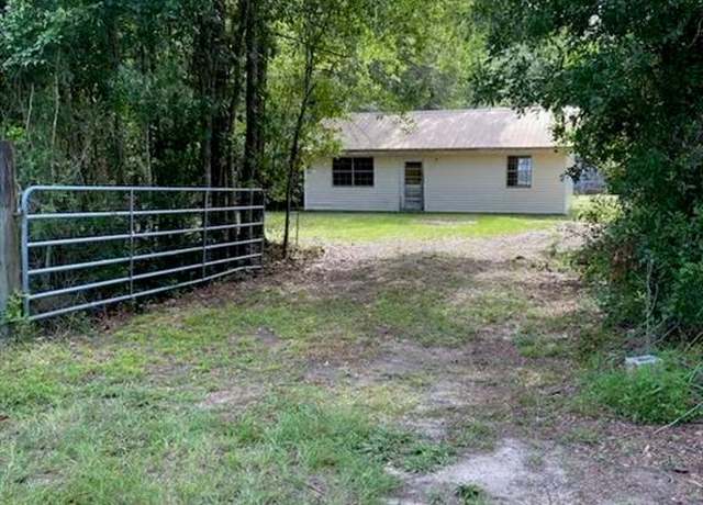 Property at 66337 Markham Dr, Lacombe, LA 70445, 2 beds, 1 bath