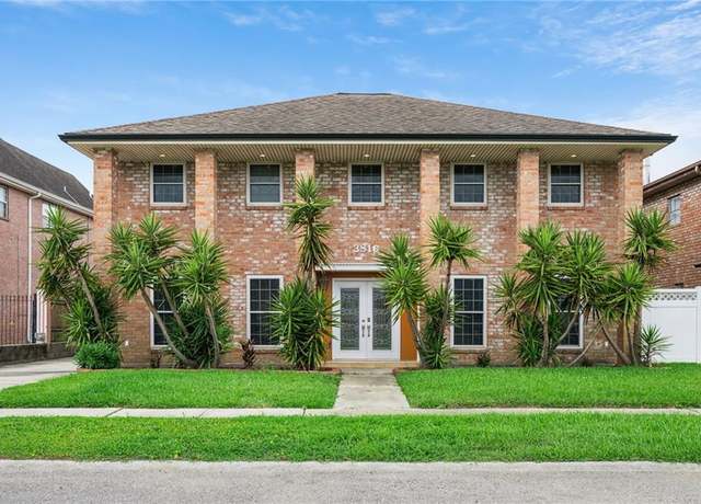 Property at 3816 Jean Lafitte Pkwy, Chalmette, LA 70043, 4 beds, 2.5 baths