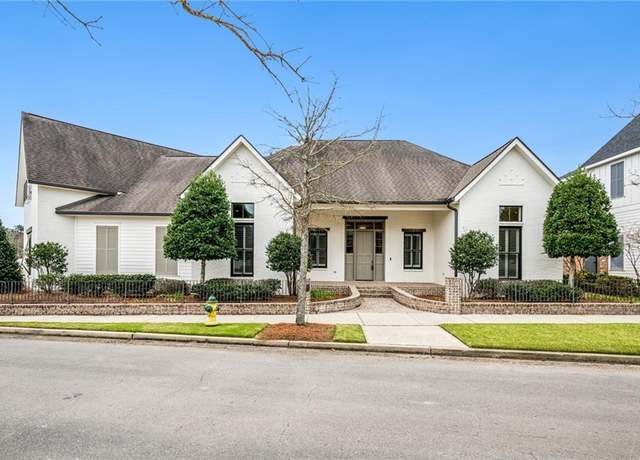 Property at 601 Bocage Ct, Covington, LA 70433, 3 beds, 3 baths