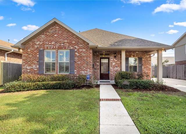 Property at 6409 Carmen St, Metairie, LA 70003, 3 beds, 2 baths