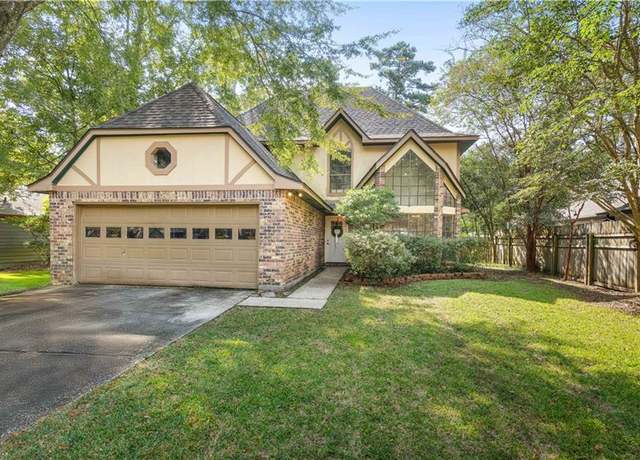 Property at 700 Willow Oak Ln, Mandeville, LA 70471, 4 beds, 2.5 baths