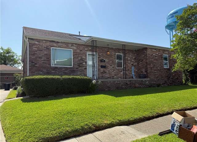 Property at 490 Lions St, Jefferson, LA 70121, 3 beds, 2 baths