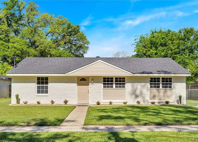 Property at 836 Lander St, Bridge City, LA 70094, 3 beds, 2 baths