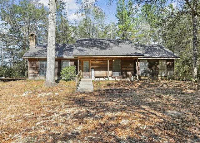 Property at 102 Chenel St, Folsom, LA 70437, 2 beds, 2 baths