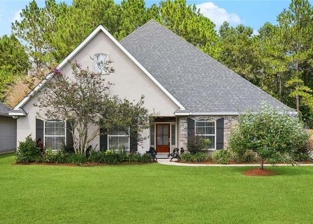 Property at 105 Joyce Ct, Covington, LA 70433, 4 beds, 2.5 baths