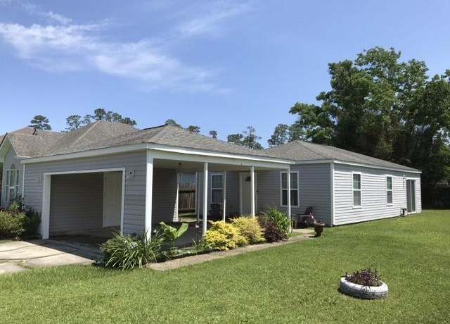 Property at 1105 Devonshire Dr, Slidell, LA 70461, 2 beds, 1 bath
