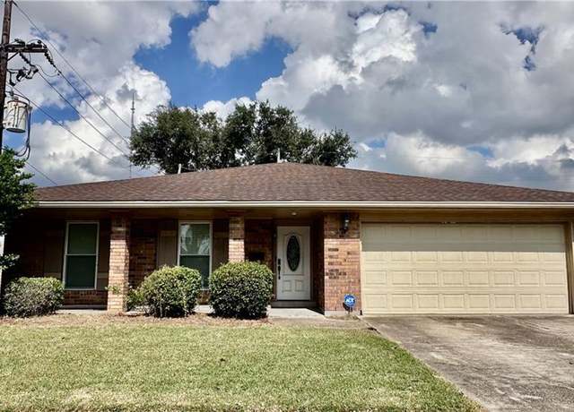 Property at 1813 Green Oak Dr, Gretna, LA 70056, 3 beds, 2 baths