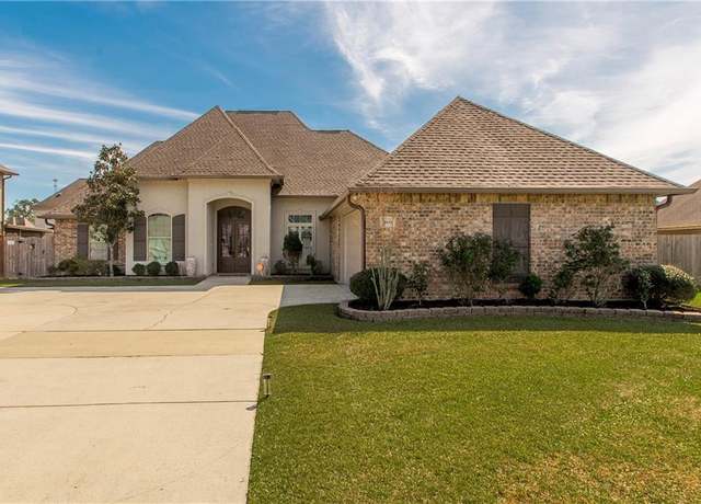 Property at 39658 Rudduck Pass, Ponchatoula, LA 70454, 4 beds, 2.5 baths