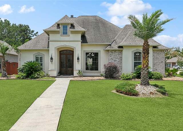Property at 329 Rue Saint Emilion, Covington, LA 70433, 4 beds, 3 baths